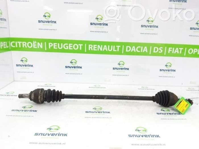Opel Astra H Półoś przednia 