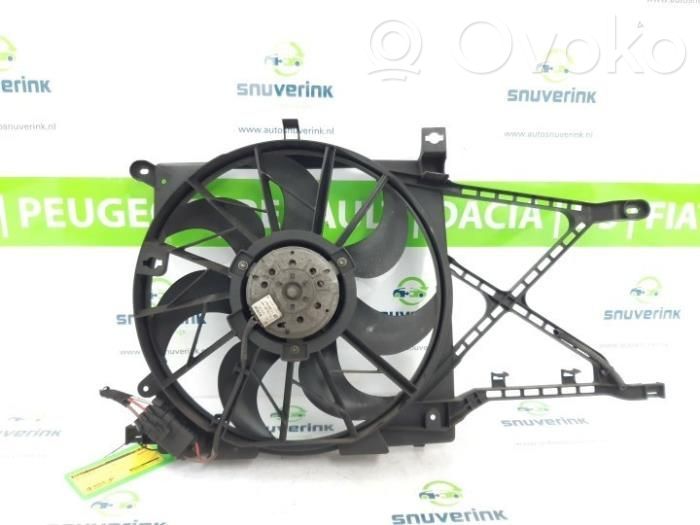 Opel Astra H Ventilateur de refroidissement de radiateur électrique 