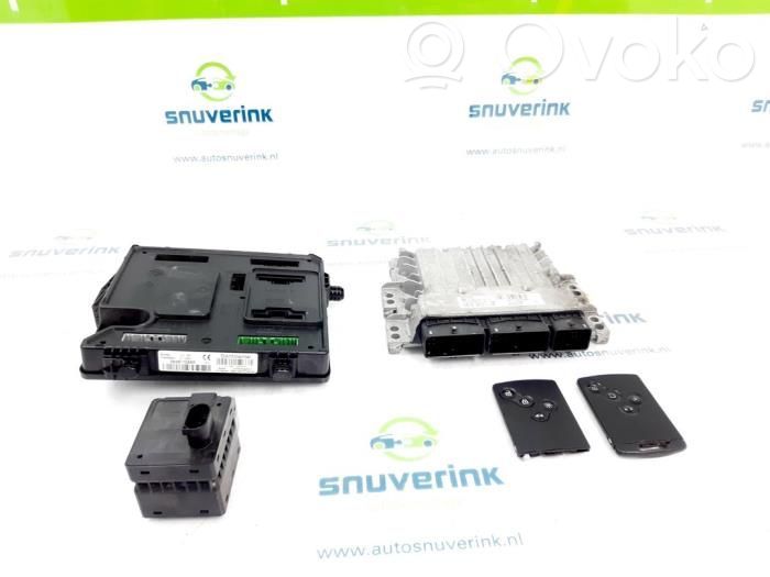 Renault Megane III Unitate/modul de control motor 