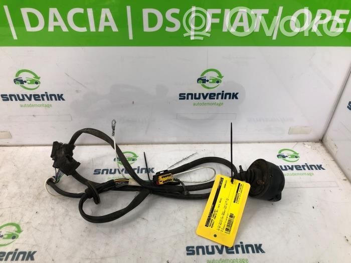 Akcesoria do montażu na haku holowniczym   7711420252