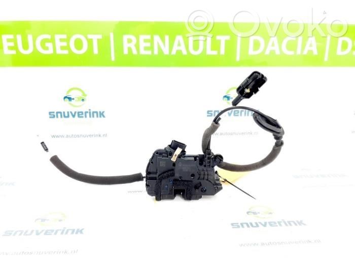 Renault Captur Cerradura de puerta trasera 