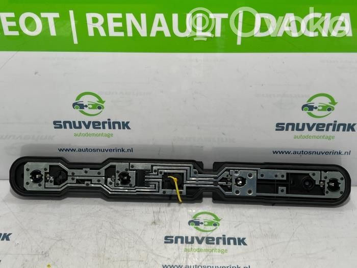 Renault Master III Takavalon osa 