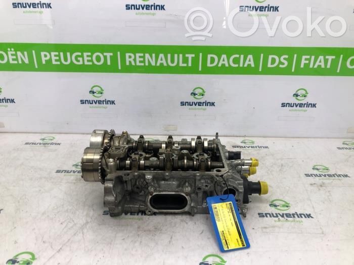 Peugeot 108 Engine head 
