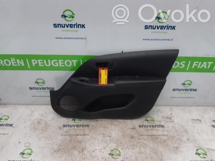 Citroen C1 Priekšējo durvju apdare 