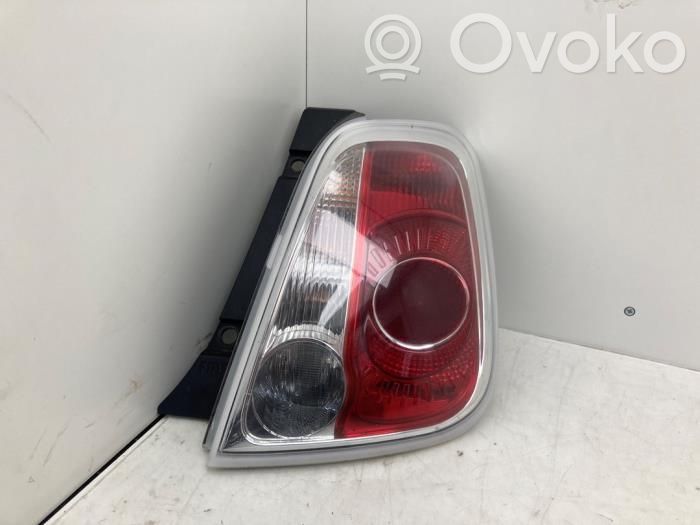 Fiat 500 Lampă spate în caroserie
