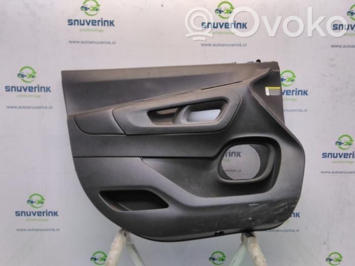Toyota ProAce City Rivestimento del pannello della portiera anteriore 
