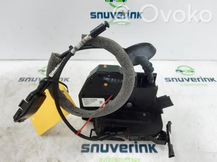 Renault Clio IV Serratura portiera anteriore