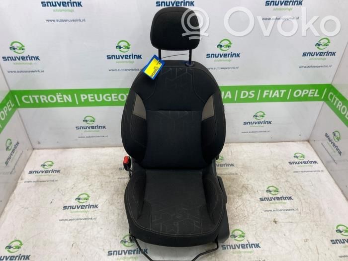 Peugeot 2008 I Front driver seat 