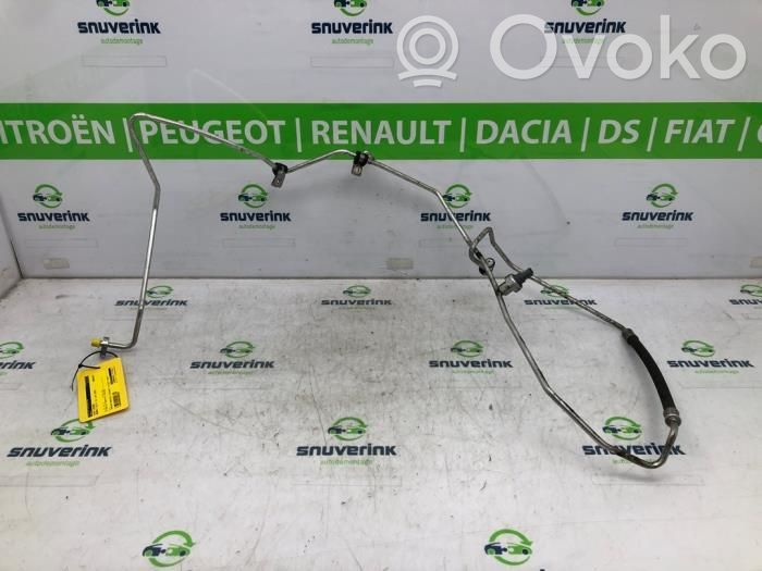 Renault Clio IV Ilmastointilaitteen putki (A/C) 