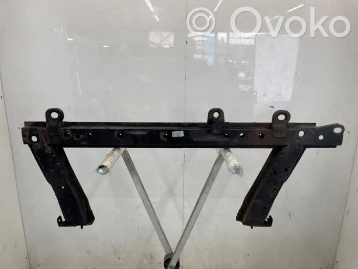 Renault Clio IV Bottom radiator support slam panel 