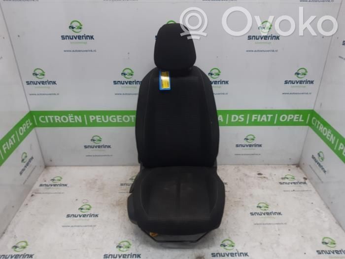 Peugeot 308 Etumatkustajan istuin 