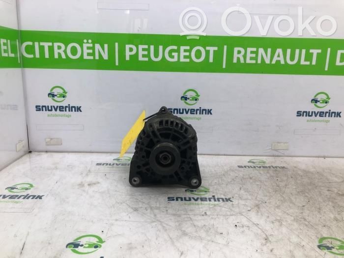 Renault Twingo II Generatorius 