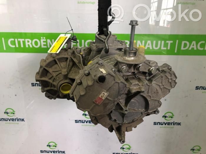Motor   12E901131H,0EA052F,210222010182