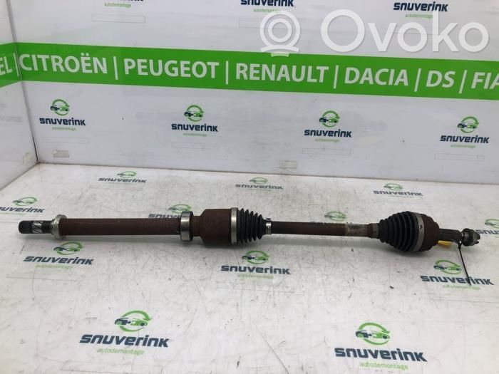 Renault Clio IV Planetară față 