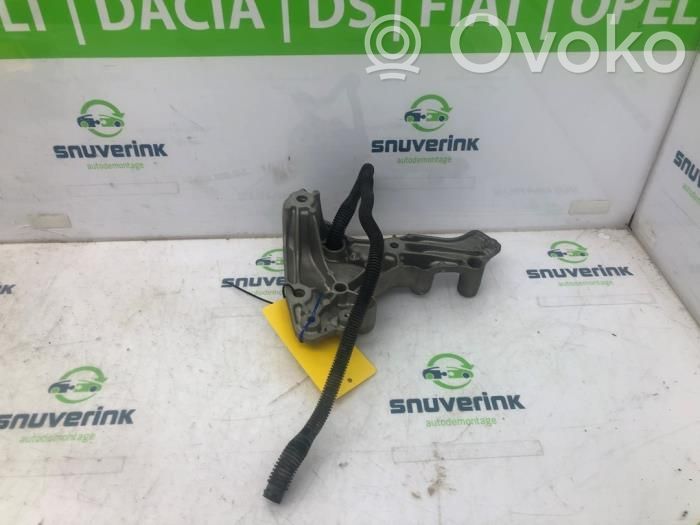 Renault Trafic III (X82) Alte piese compartiment motor 