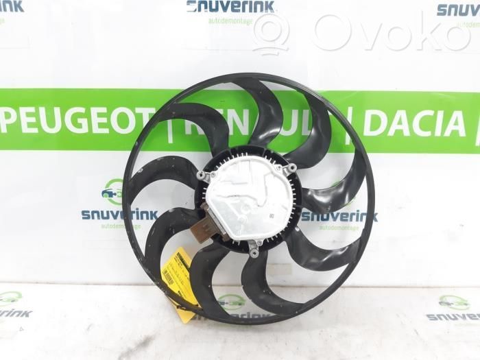 Renault Megane E-Tech Elektrisks radiatoru ventilators 