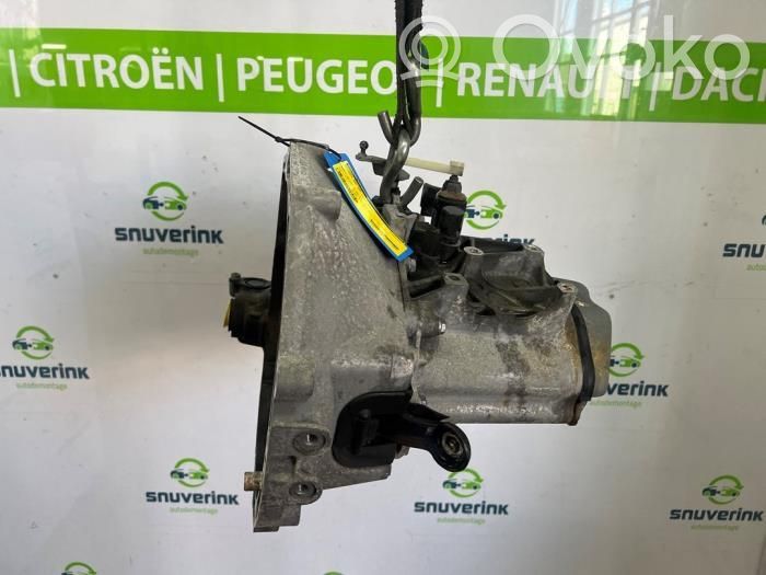 Peugeot 208 I Scatola del cambio manuale a 5 velocità 