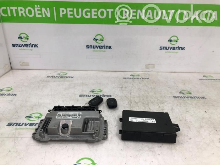 Renault Twingo III Unitate/modul de control motor 
