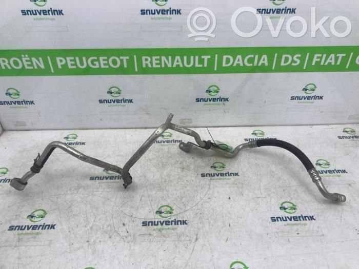 Opel Vivaro Ilmastointilaitteen putki (A/C) 