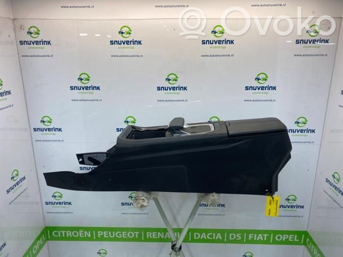 Renault Austral Consola central 