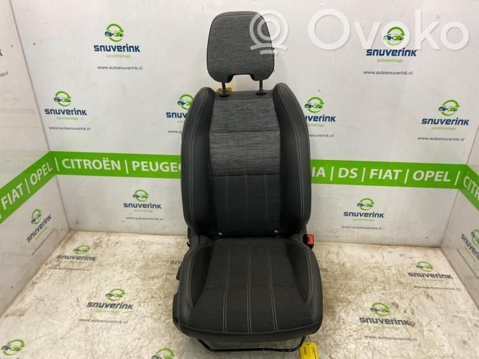 Renault Austral Etumatkustajan istuin 
