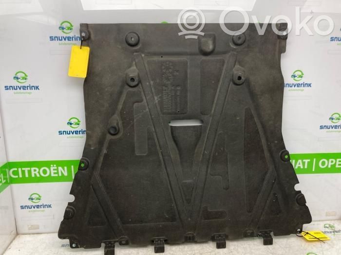 Renault Clio V Engine cover (trim) 