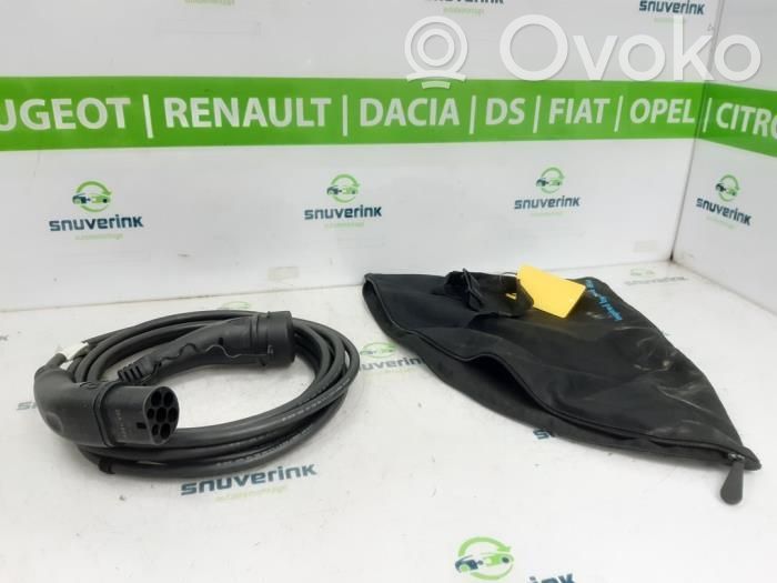 Kabel do ładowania samochodu elektrycznego   296957361R,8201415224,97004400010