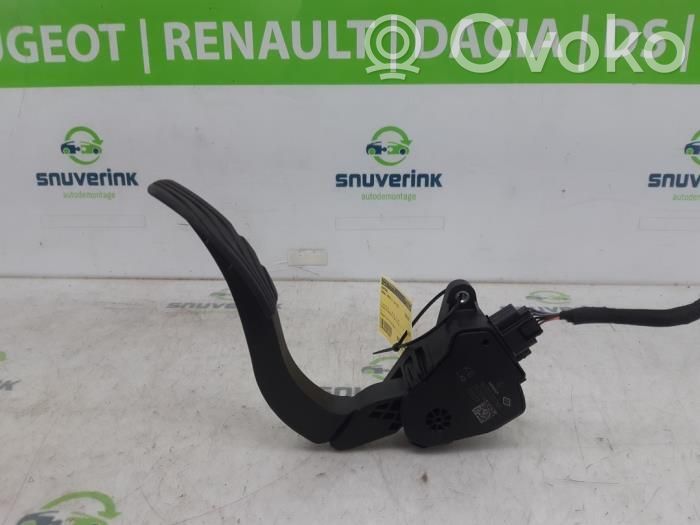 Gaspedal   180022038R