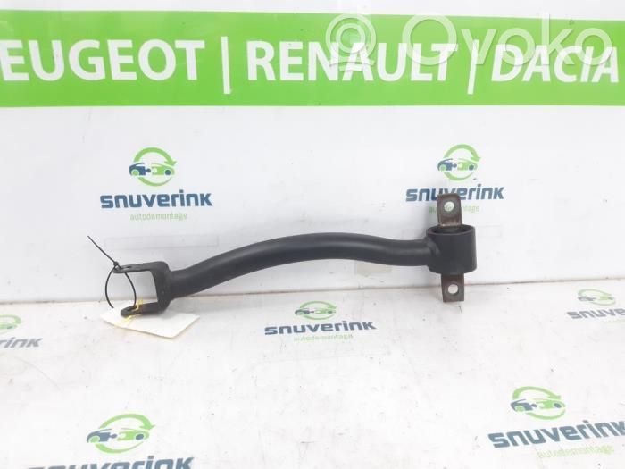 Renault Megane E-Tech Brazo de suspensión trasero 