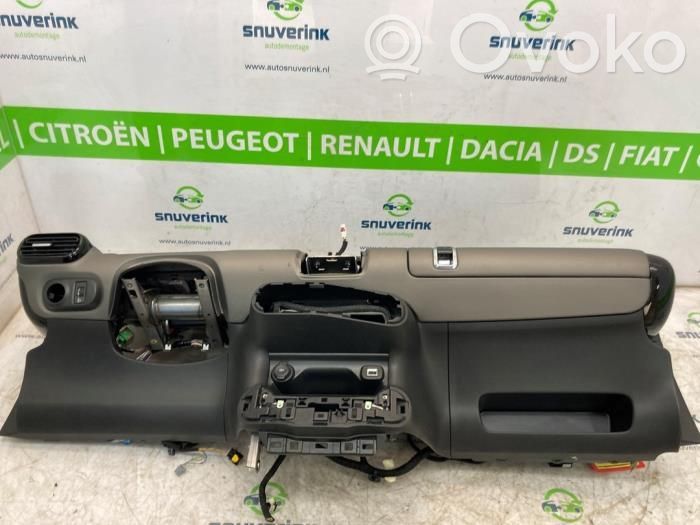 Citroen C4 Cactus Panel de instrumentos 