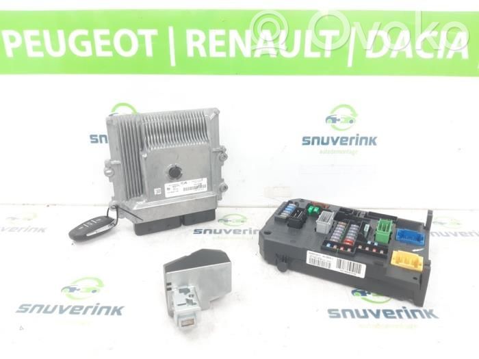 Citroen DS4 Engine control unit/module 