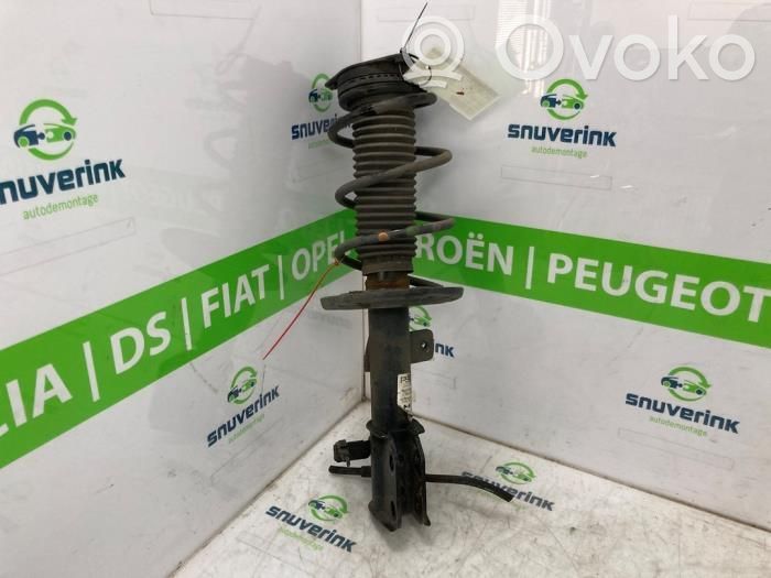 Opel Corsa F Amortyzator przedni 