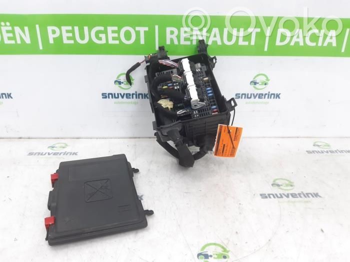 Citroen C4 Grand Picasso Set cutie siguranțe 