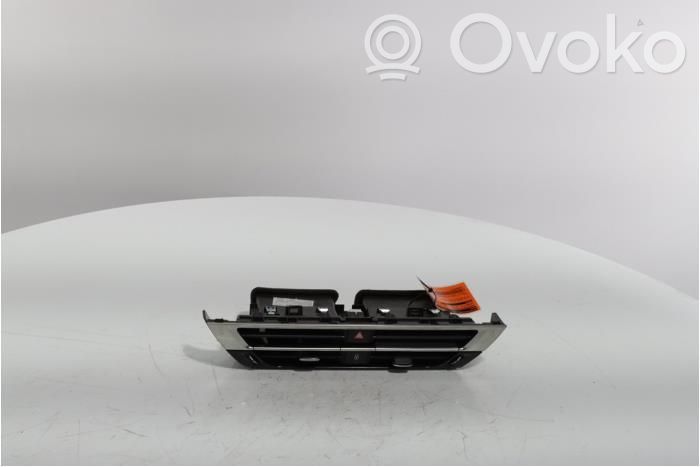 Citroen C4 II Griglia di ventilazione centrale cruscotto 