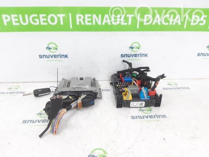 Opel Combo E Unitate/modul de control motor 
