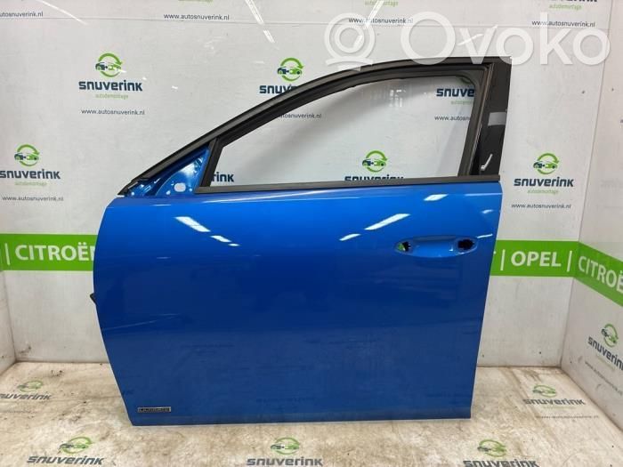 Opel Astra L Porte avant