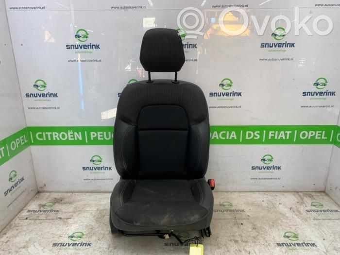 Renault Express Etumatkustajan istuin 