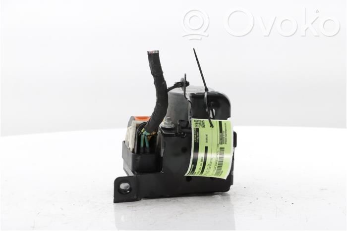 Opel Astra L Bomba de ABS 