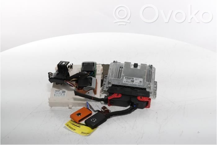 Volvo EX40 Engine control unit/module 