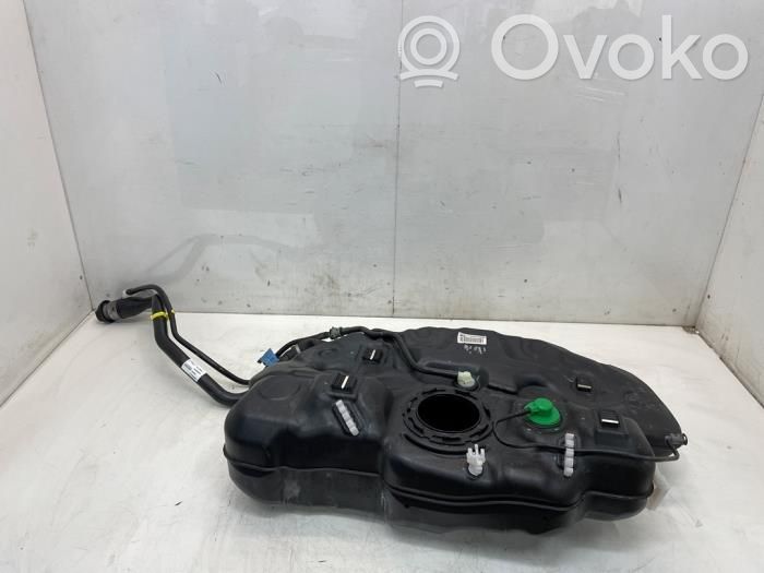Opel Astra K Polttoainesäiliö 