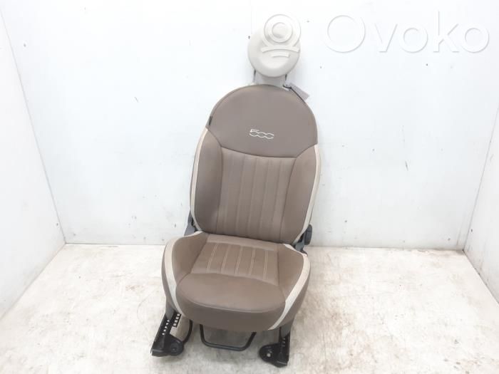 Fiat 500 Etumatkustajan istuin 