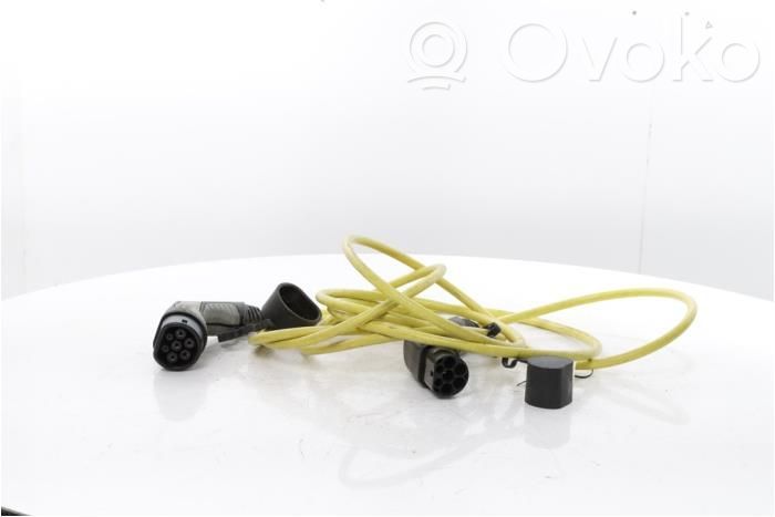 Kabel do ładowania samochodu elektrycznego   1139711
