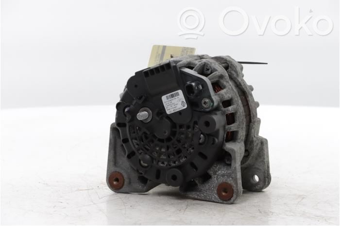 Renault Twingo III Generatore/alternatore 