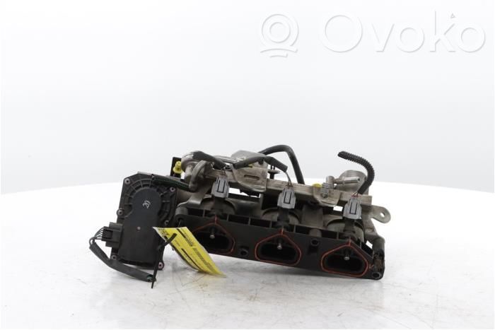 Renault Clio IV Galerie admisie 