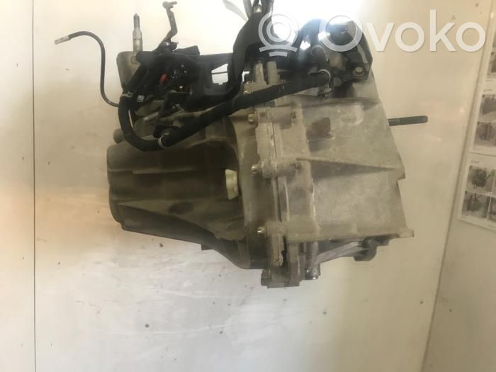 Nissan Townstar Manualna 5-biegowa skrzynia biegów