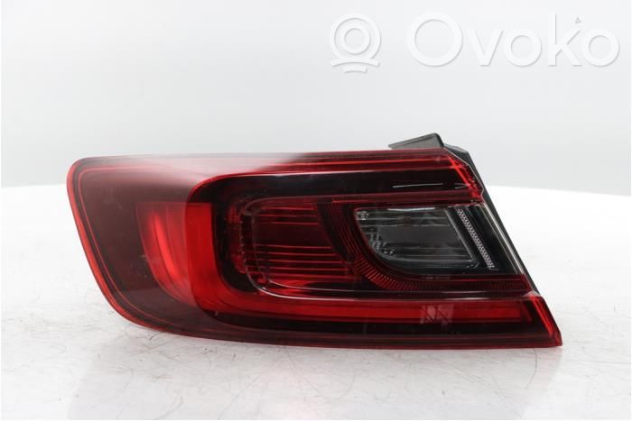Renault Arkana Luz trasera/de freno 