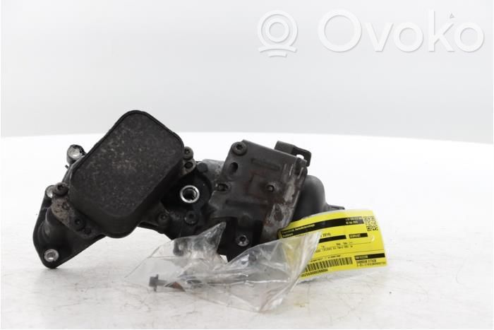 Peugeot 308 Supporto di montaggio del filtro dell’olio 