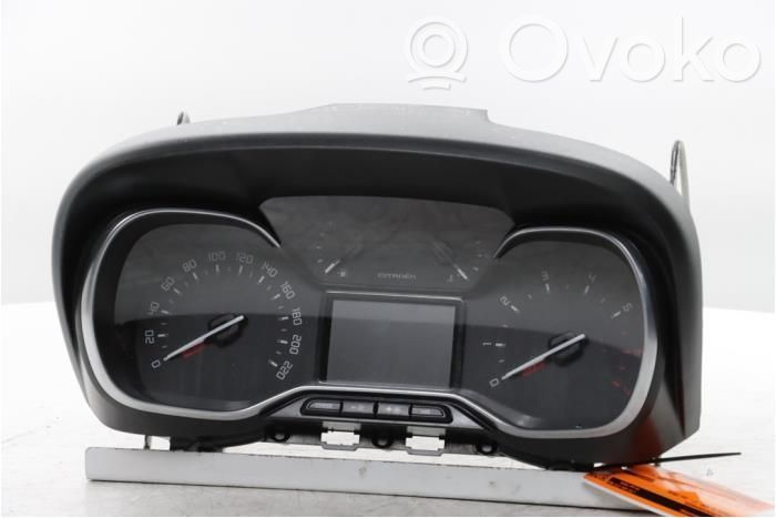 Citroen C3 Aircross Geschwindigkeitsmesser Cockpit