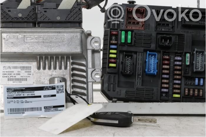 Peugeot Expert Engine control unit/module 