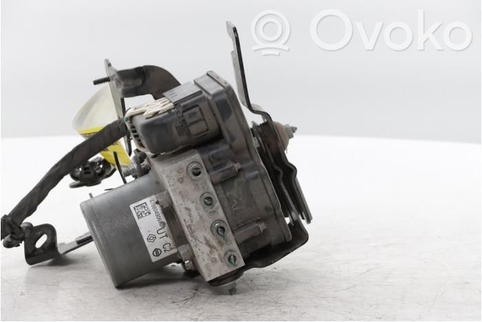 Renault Arkana ABS bloks 